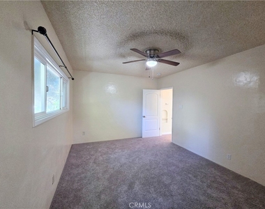 5589 Lemon Avenue - Photo Thumbnail 19