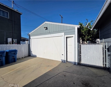 5589 Lemon Avenue - Photo Thumbnail 4