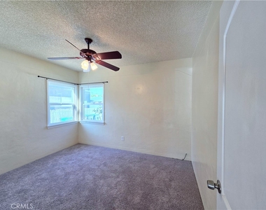 5589 Lemon Avenue - Photo Thumbnail 14