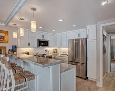 3121 W Coast - Photo Thumbnail 7