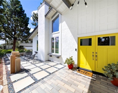 1652 N Pala Place - Photo Thumbnail 2
