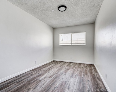 2018 E La Palma Avenue - Photo Thumbnail 28