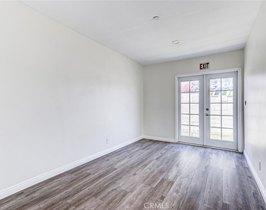 2018 E La Palma Avenue - Photo Thumbnail 24