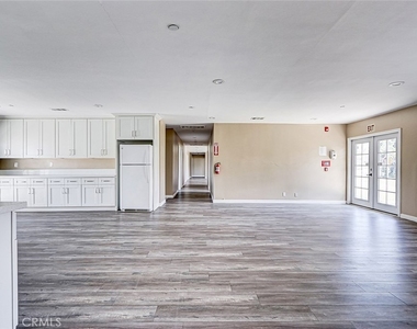 2018 E La Palma Avenue - Photo Thumbnail 7
