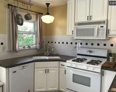 3645 Villa - Photo Thumbnail 4