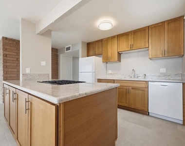 1550 Seacoast Drive - Photo Thumbnail 1