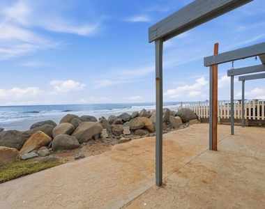 1550 Seacoast Drive - Photo Thumbnail 23