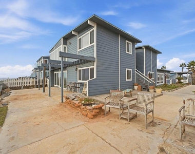 1550 Seacoast Drive - Photo Thumbnail 30