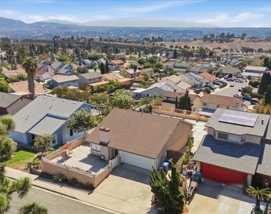 6859 Paris Way - Photo Thumbnail 25