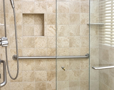 21821 Burbank Boulevard - Photo Thumbnail 29