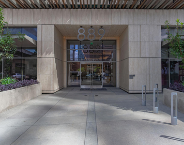889 Francisco Street - Photo Thumbnail 6