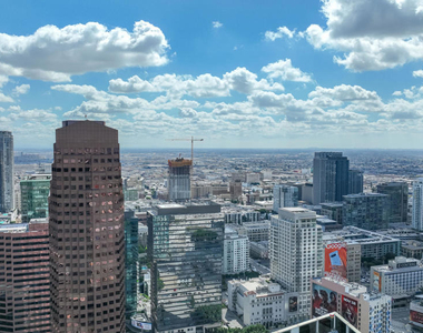 889 Francisco Street - Photo Thumbnail 65