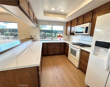 7756 Sailboat Circle - Photo Thumbnail 14
