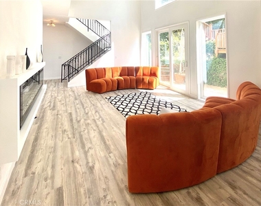 43 Flintlock Lane - Photo Thumbnail 8