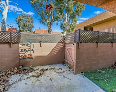 6600 Warner Avenue - Photo Thumbnail 12