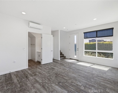 783 Wonder Lane - Photo Thumbnail 3