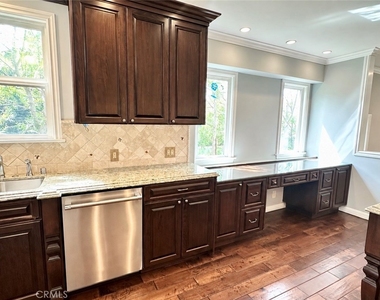 2649 N Parish - Photo Thumbnail 4