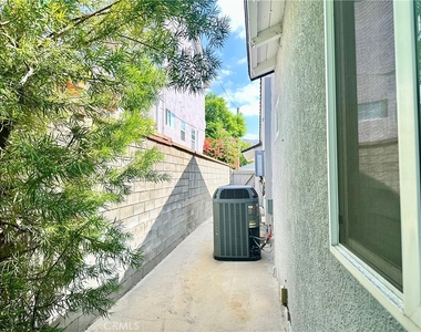 2649 N Parish - Photo Thumbnail 35