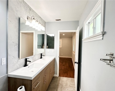 2649 N Parish - Photo Thumbnail 20