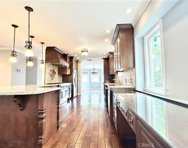 2649 N Parish - Photo Thumbnail 12