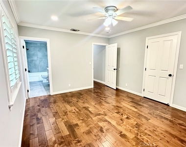 2649 N Parish - Photo Thumbnail 18