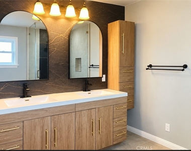 2649 N Parish - Photo Thumbnail 40