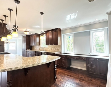 2649 N Parish - Photo Thumbnail 11