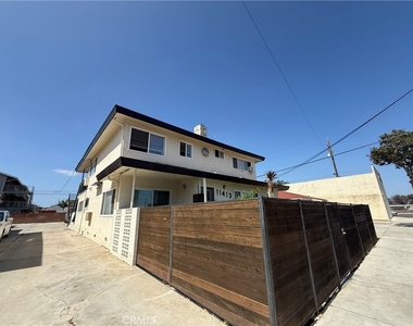 11413 Menlo - Photo Thumbnail 1