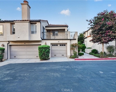 88 Corsica Drive - Photo Thumbnail 1