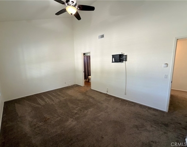 2072 S West - Photo Thumbnail 25