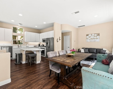 205 Montana Del Lago - Photo Thumbnail 2