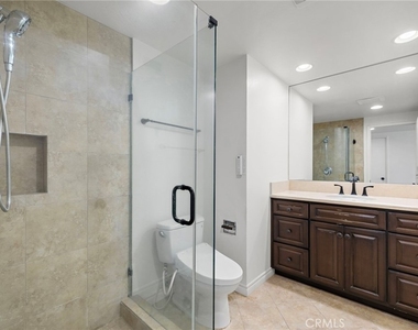 1523 E Baldwin - Photo Thumbnail 26