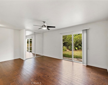 1523 E Baldwin - Photo Thumbnail 20