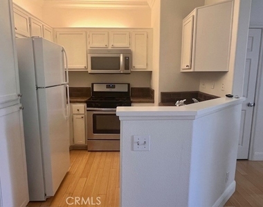 511 Birch Grove - Photo Thumbnail 8