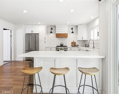 306 Campbell Lane - Photo Thumbnail 9