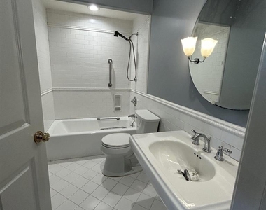 760 Coronado Avenue - Photo Thumbnail 18