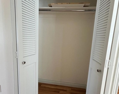 760 Coronado Avenue - Photo Thumbnail 19