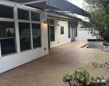 760 Coronado Avenue - Photo Thumbnail 22