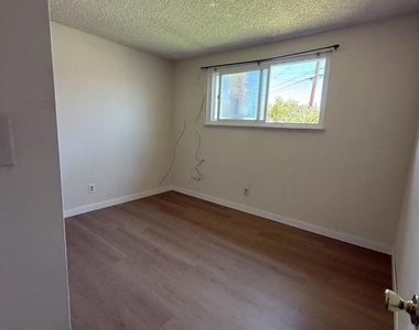 3780 Belford Street - Photo Thumbnail 9