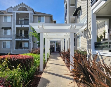 1982 W Bayshore Road - Photo Thumbnail 1