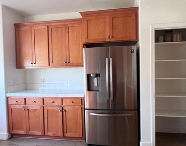 20600 Murano Circle - Photo Thumbnail 5