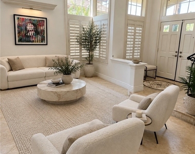 12 Covington - Photo Thumbnail 17
