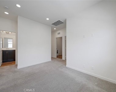 2775 W Pepper Tree - Photo Thumbnail 22