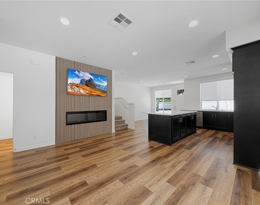 2775 W Pepper Tree - Photo Thumbnail 5
