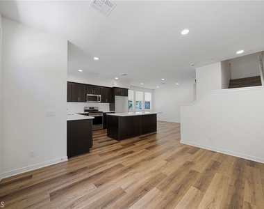 2775 W Pepper Tree - Photo Thumbnail 10