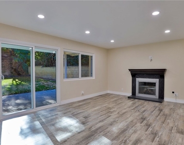 23630 Alada Drive - Photo Thumbnail 13