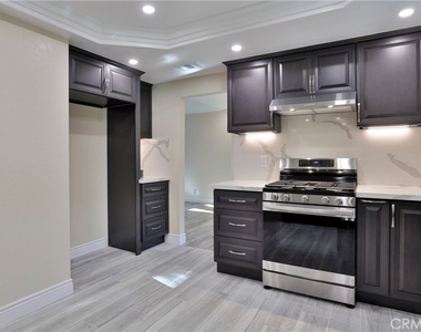 23630 Alada Drive - Photo Thumbnail 11