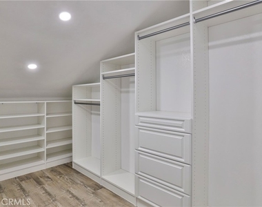 23630 Alada Drive - Photo Thumbnail 27