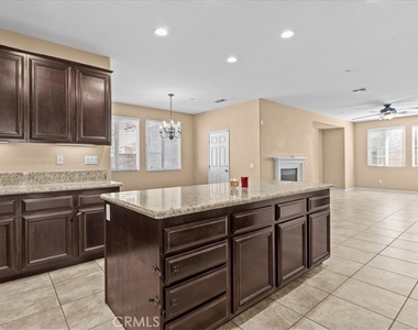 15876 Parkhouse Drive - Photo Thumbnail 9