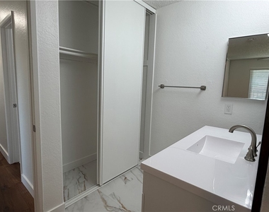 7422 Carnelian - Photo Thumbnail 19
